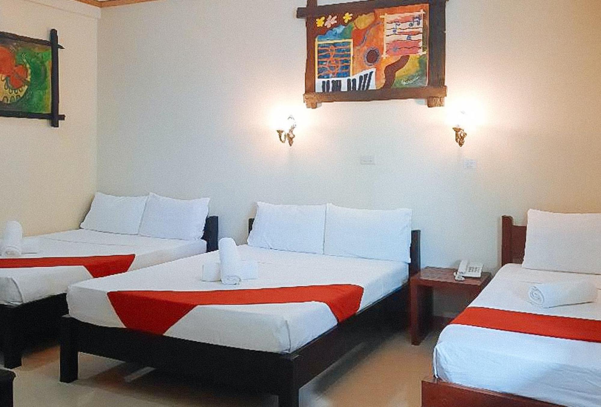 Reddoorz At New Casamila Hotel Palawan Puerto Princesa Bagian luar foto